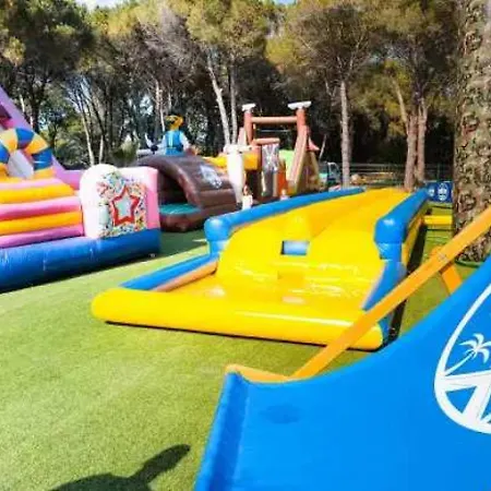 3 Etoiles - Parc Aquatique - Eecehb